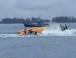 Kapal Tim Audit KPK Terbalik di Bali, Sembilan Penumpang Selamat