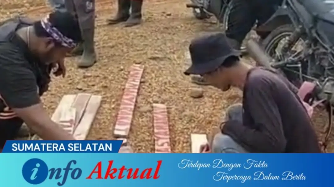Warga desa Tanjung Aur patok tanah sengketa di luar Hak Guna Usaha (HGU) PT SMS.
