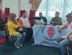 ORARI Lokal Pasaman Barat Hantarkan Informasi Akurat Melalui Posko Komando Bencana Banjir dan Tanah Longsor Pasaman Barat