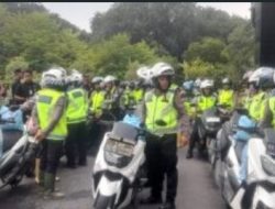 Polda Sumbar Kerahkan 400 Personel dari Gabungan Satuan Fungsi untuk Mendistribusikan Bantuan kepada Korban Banjir dan Galodo