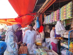 Satgas Saber Pangan Pasbar Pantau Harga dan Ketersediaan Bahan Pokok Jelang Ramadan di Pasar Simpang Tiga