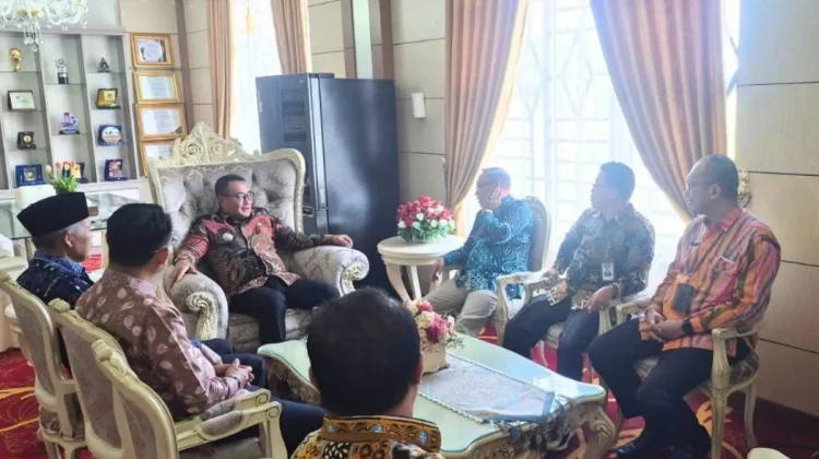 Wako bersama rombongan kepala BPS / Foto: Humas