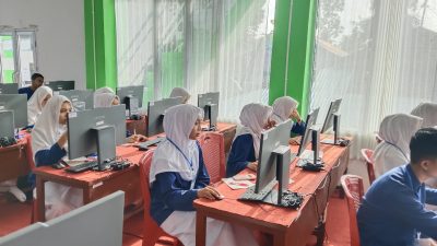Pelaksanaan OSN-K 2026 di MAN 1 Solok Berjalan Lancar