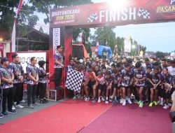 Ribuan Peserta Semarakkan Bhayangkara Run 2026 Road to Police Women Run di Pasaman Barat