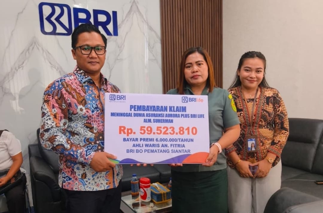 BRI Cabang Pematangsiantar Serahkan Santunan BRILife Rp153,52 Juta kepada Ahli Waris Nasabah 2 IMG 20260724 WA0021 1