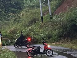 Longsor Putus Jalur Talu–Simpang Empat, Akses Transportasi Sempat Lumpuh Total