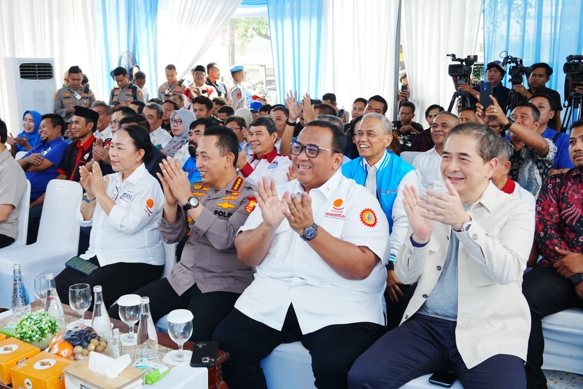Kapolri Resmikan Sekretariat Bersama Koalisi Besar Perjuangan Buruh Indonesia, Perkuat Solidaritas Pekerja 5 image 1