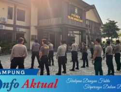 Personel Polres Tulang Bawang Barat Asah Kemampuan Bela Diri Polri Untuk Melindungi Diri dan Masyarakat Saat Bertugas
