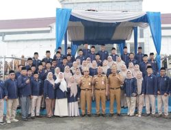 Bupati Kerinci Monadi pimpin upacara Bendera sekaligus Peringati HUT Ke-36 PERUMDA Tirta Sakti Kabupaten Kerinci 2026